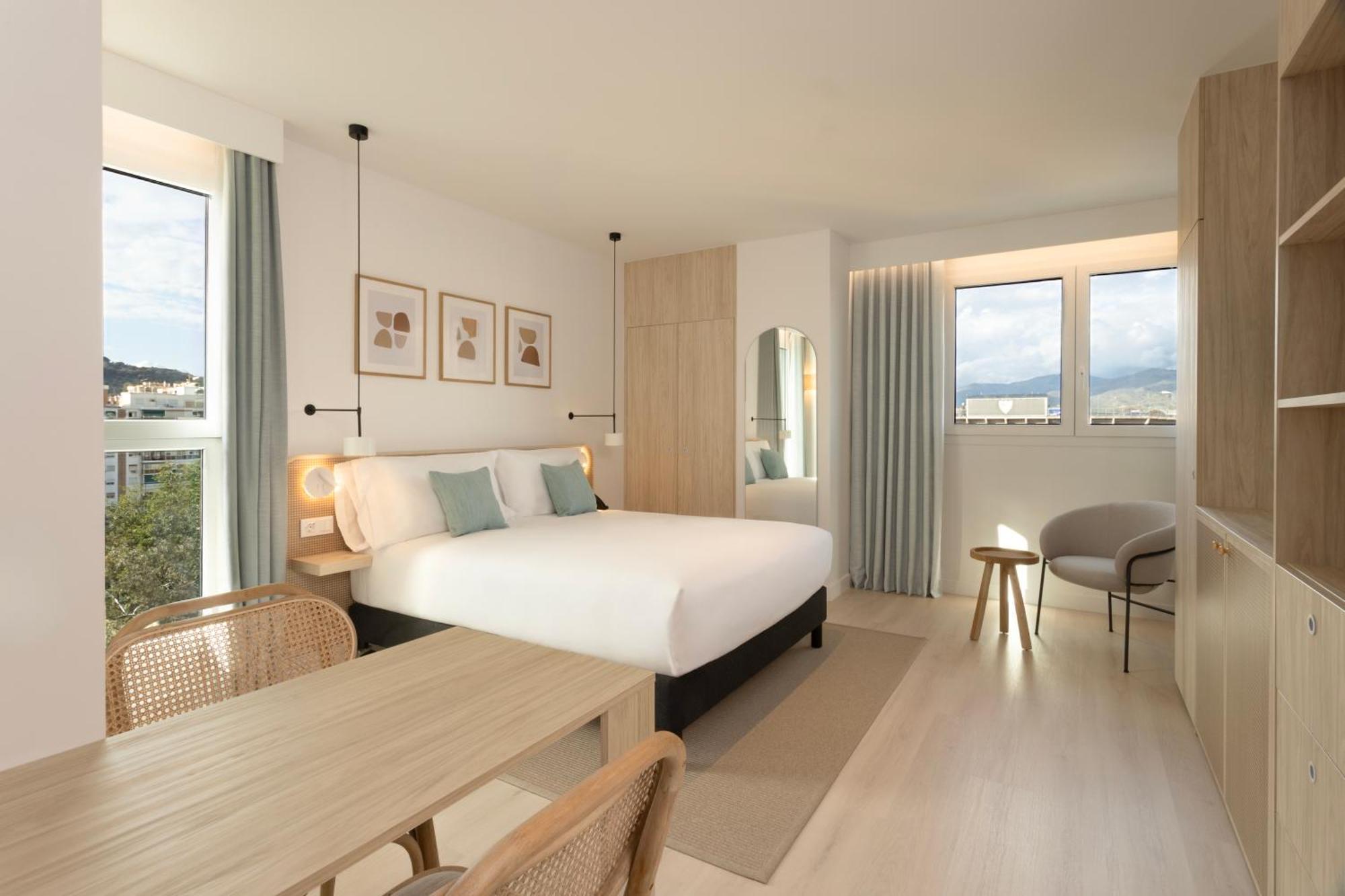 Staybridge Suites & Apartments Malaga By Ihg Dış mekan fotoğraf